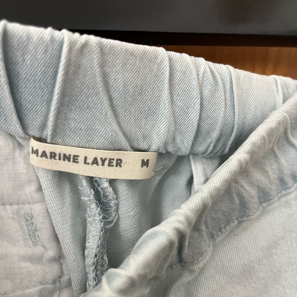 Marine Layer light wash denim look pull on shorts M - Picture 4 of 8